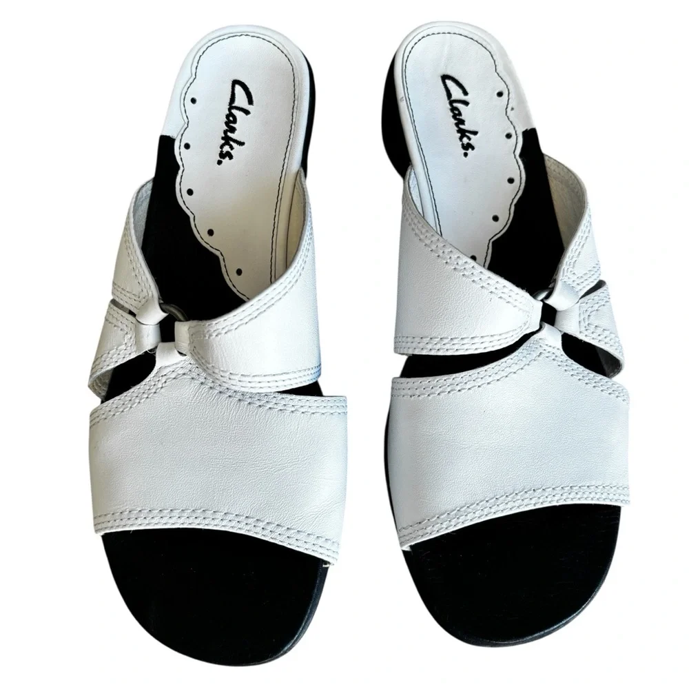 Clarks Women's White Leather Slide Sandals Open Toe 7
